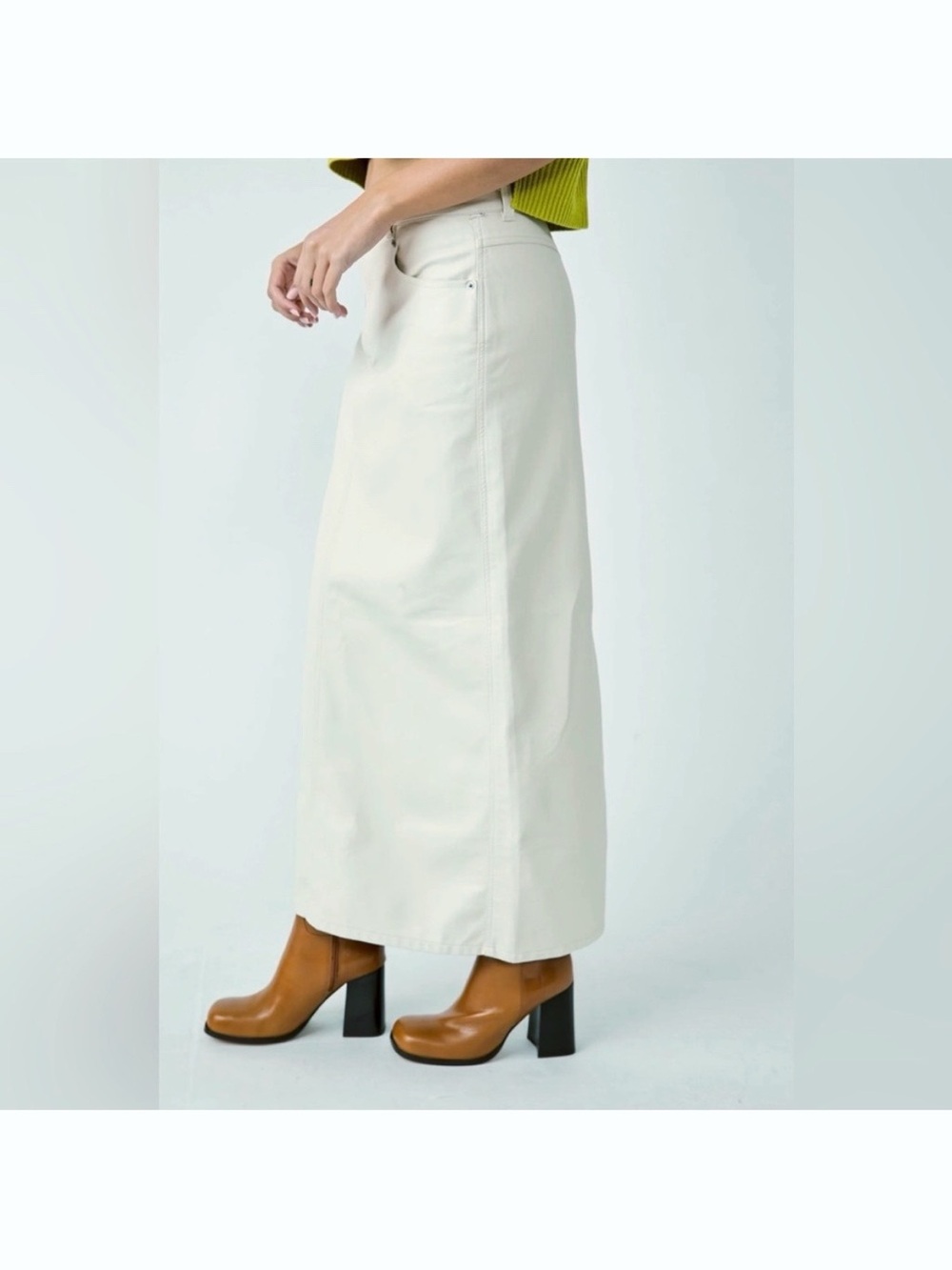 Free People City Slicker Vegan Faux Leather Maxi Skirt Cream Off-White New 10 - Picture 5 of 12
